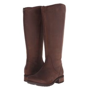 New Ugg Seldon Boots w 7.5