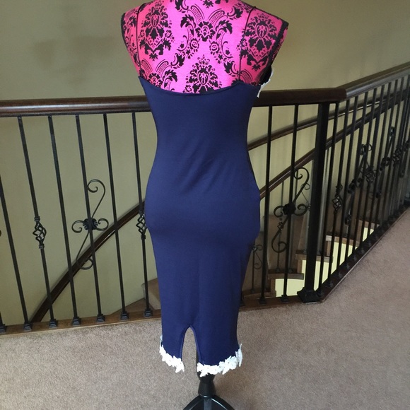 Gorgeous Dress with lace - Picture 3 of 4