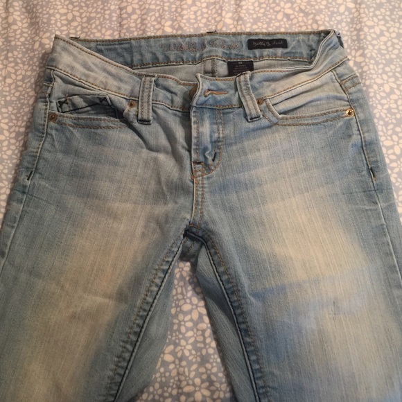 Light wash Jeans