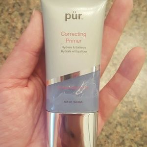 Pur minerals correcting primer