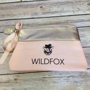 WILDFOX Cosmetic Bag w/ Text WILDFOX Cosmetic Bag w/ Text