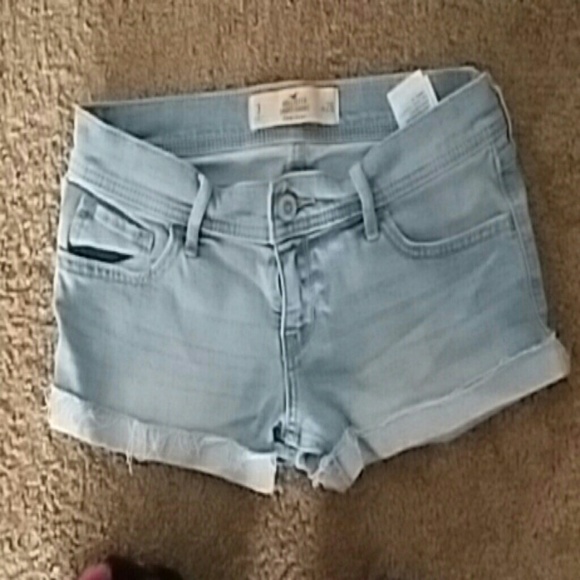 Hollister shorts size 3