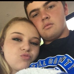 Meet your Posher, Karlee