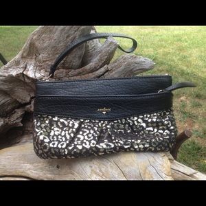 Juicy Couture wristlet