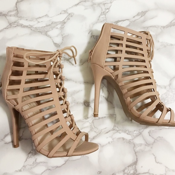 Anne Michelle Nude Princess Laser Cut 3.5" Heels