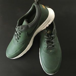 Nike WMNS Air Max Thea (AUTHENTIC)