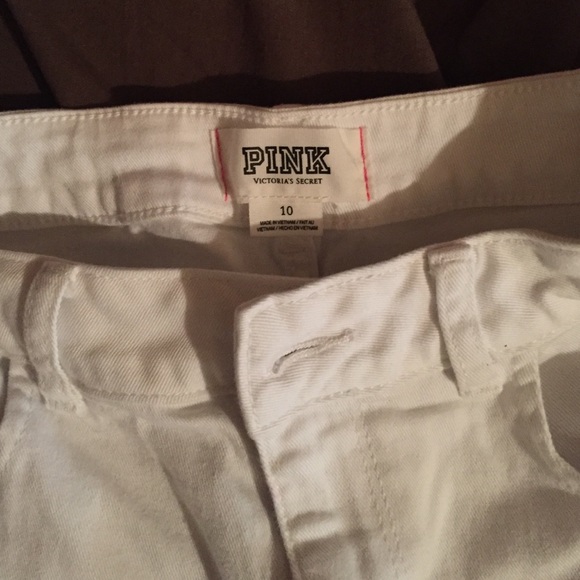 Size 10 pink shorts. - Picture 2 of 3