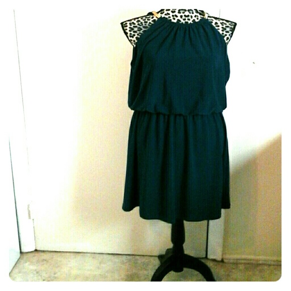 Emerald sleeveless cocktail  dress