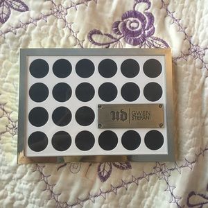 Urban Decay Gwen Stefani Palette