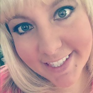 Meet your Posher, Colette