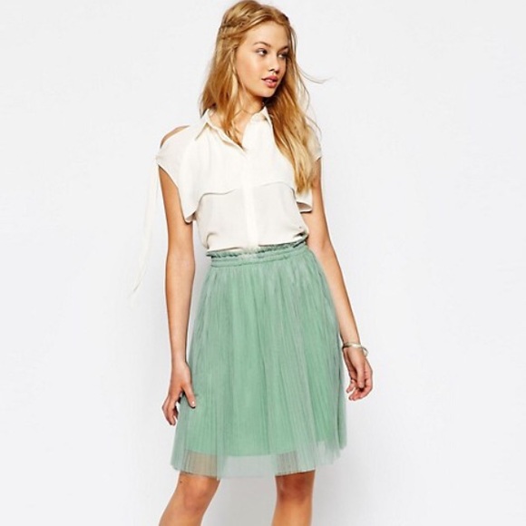ASOS Dresses & Skirts - ASOS Darccy Tulle Midi skirt in mint (NWOT)