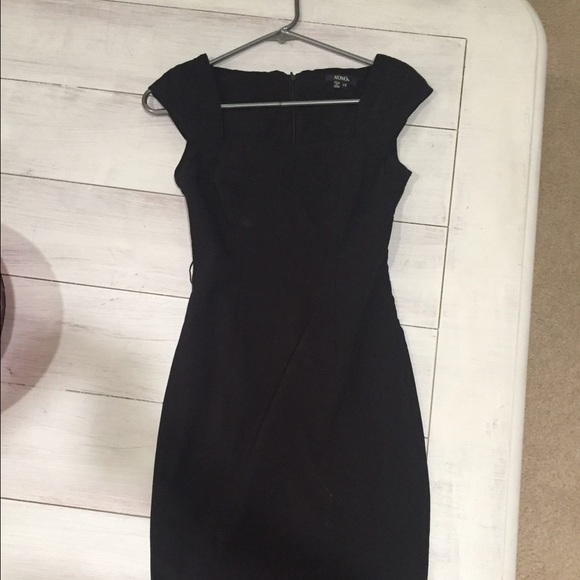 Black fitted dress