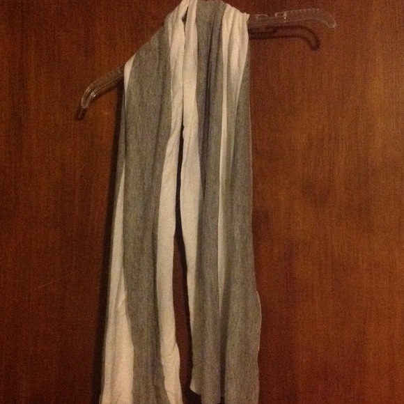 Saint Grace scarf.