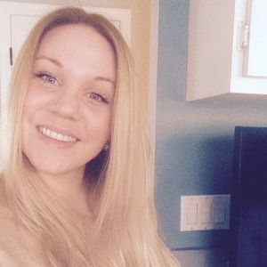 Meet your Posher, Samantha