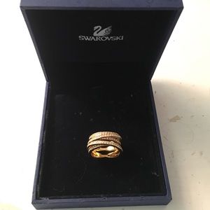 Swarovski Spiral Ring