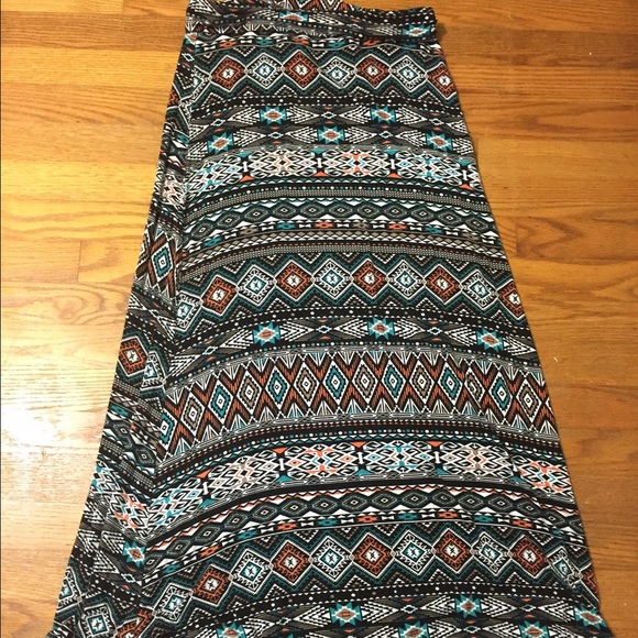 Maxi skirt - Picture 2 of 2