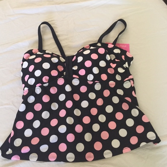 NWT swim tankini top