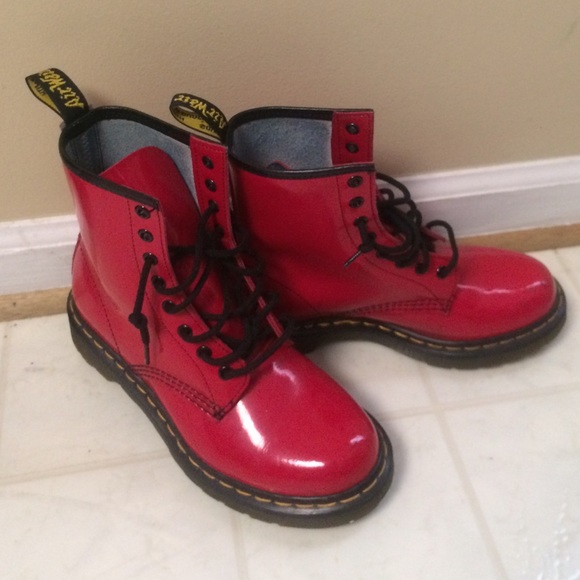 Red Dr marten