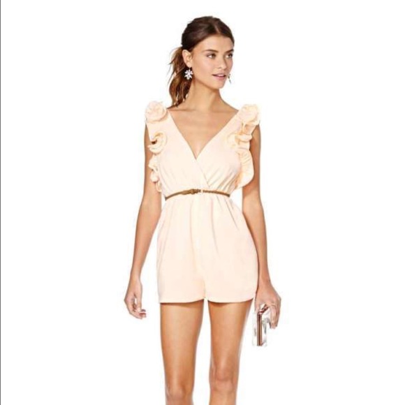 Nasty Gal - Lovecat Ruffle Sleeve Romper