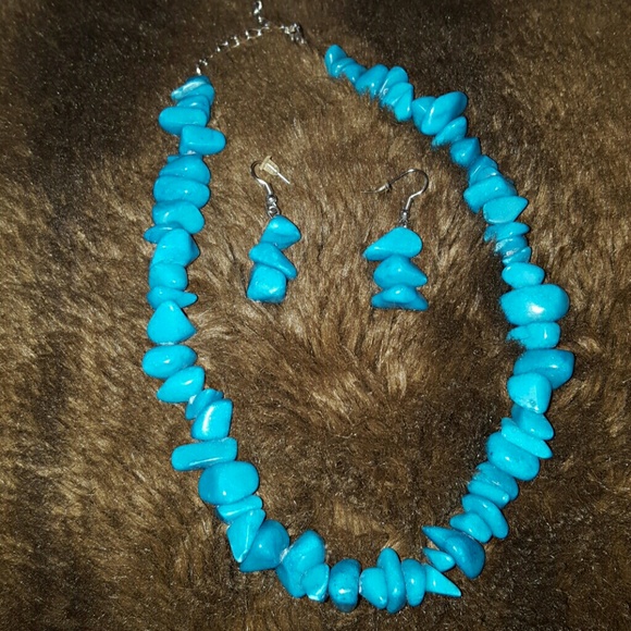 Turquoise/earring accessory combo - Picture 1 of 2