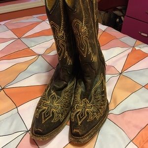 Corral cowboy boots