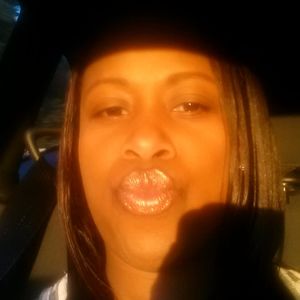 Meet your Posher, Gloria