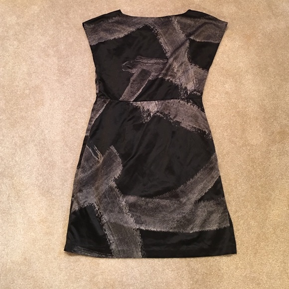 Mossimo Brand Dress - Picture 3 of 4