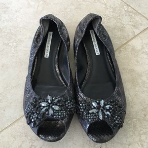 Vera Wang Lavender Scrunch Textured Flats
