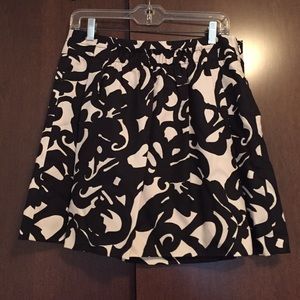 Short JCrew skirt