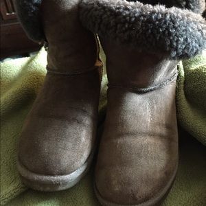 Brown UGGs - RESERVED