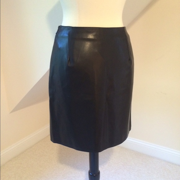 ❌❌❌❌Versace Vegan Leather Mini - Picture 2 of 3