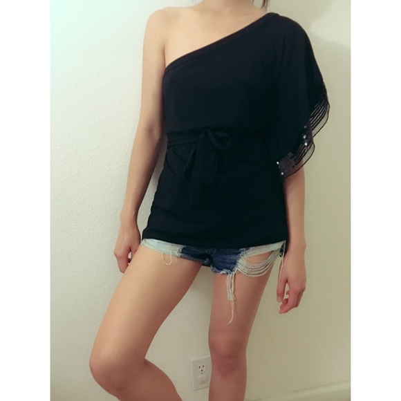 One shoulder top blouse