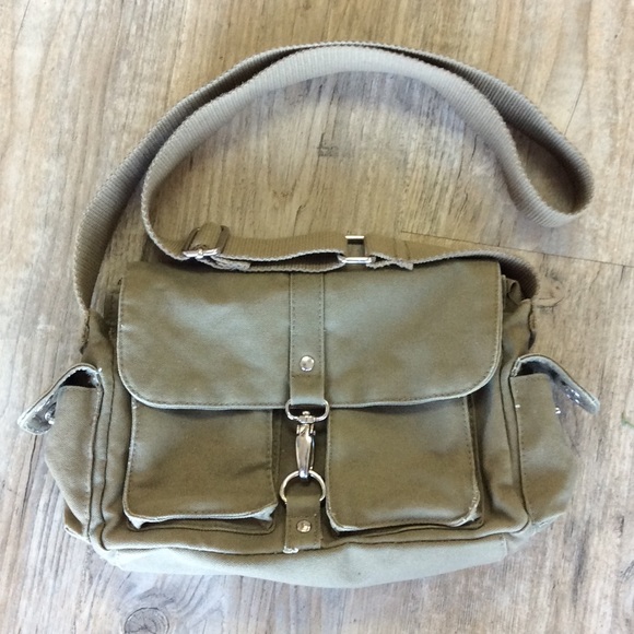 H&M Handbags - H&M Crossbody Bag