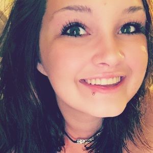 Meet your Posher, Kaylan