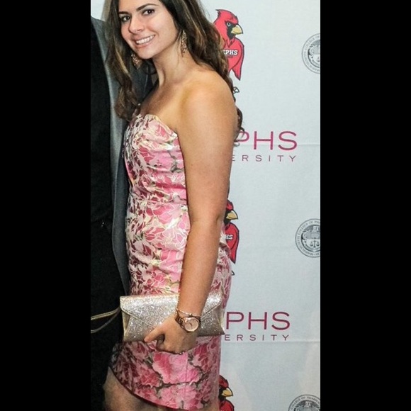 Pink and Gold Lilly Pulitzer dress - Picture 2 of 4