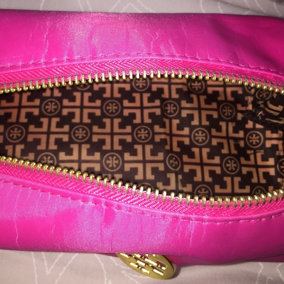 Baf - Picture 2 of 2