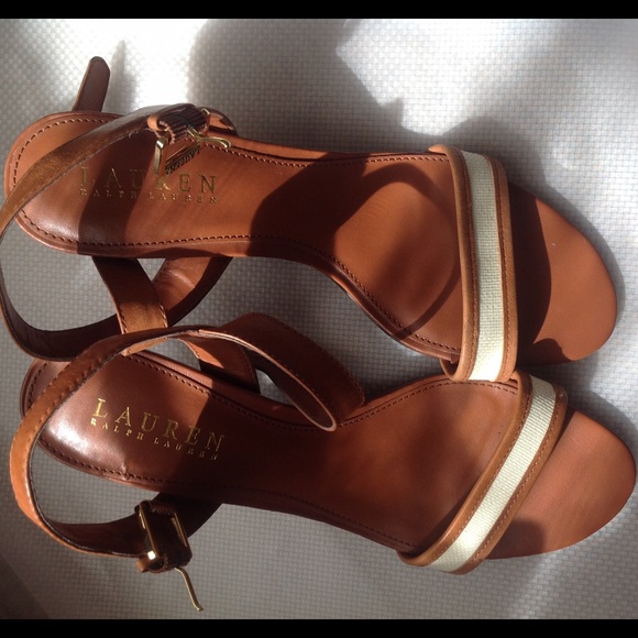 SOLD - Ralph Lauren Open Heels 🍂🍂 - Picture 1 of 3