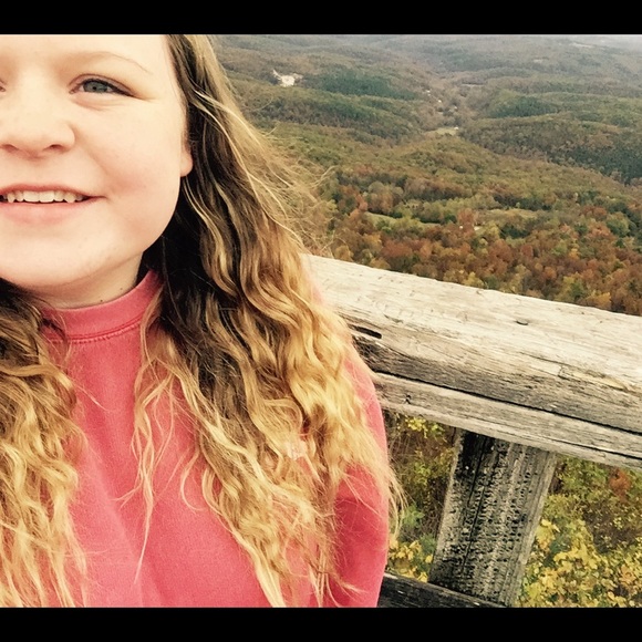 Meet your Posher, Rachel - Picture 1 of 1