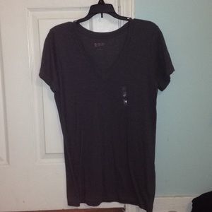 3 plain v-necks