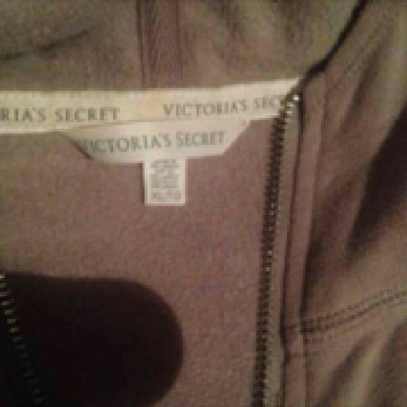 Victoria  Secret hoodie  set - Picture 4 of 4