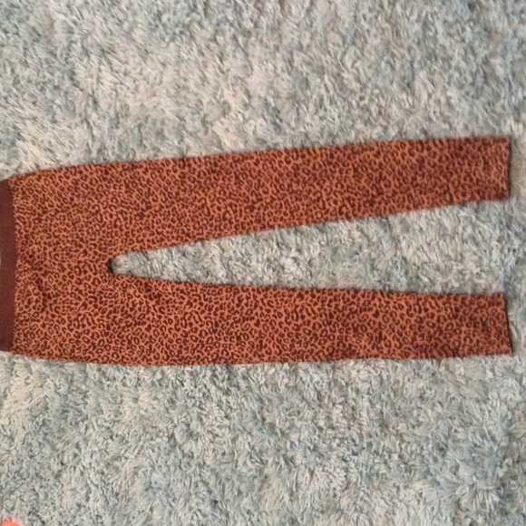 One Step Up Cheetah leggings sz S
