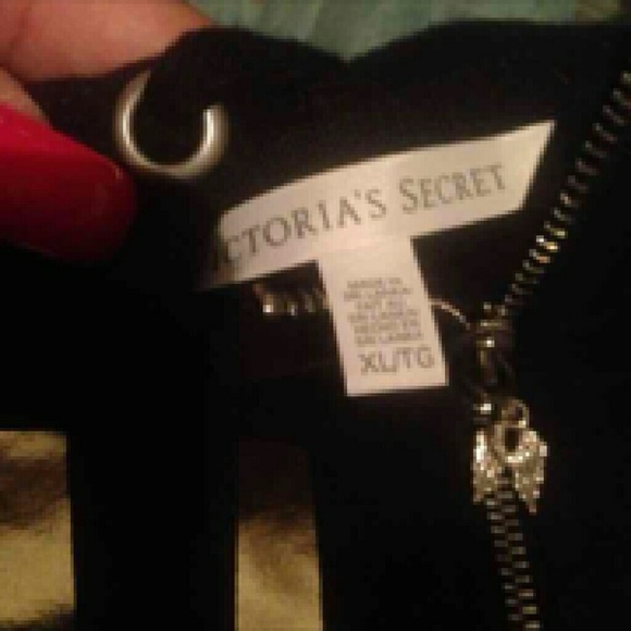 Victoria Secret hoodie - Picture 3 of 3