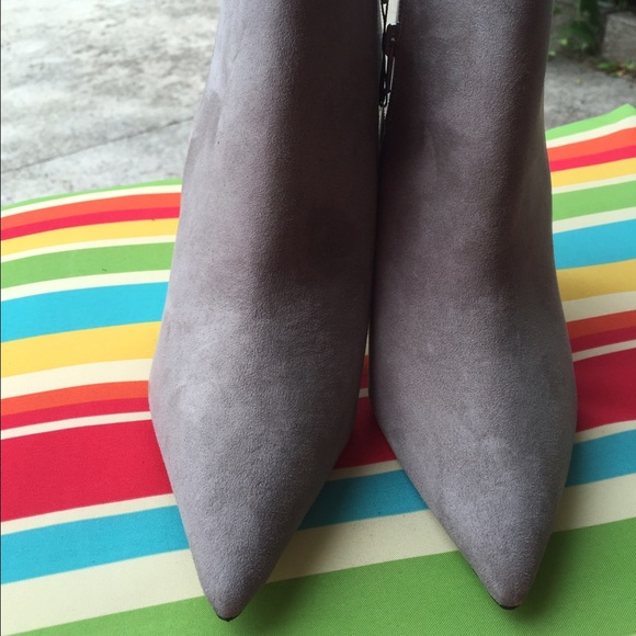🔴SOLD🔴Shoes - Picture 4 of 4