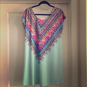 Gorgeous colorful shift dress