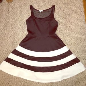MiniDress Designed w Black & White