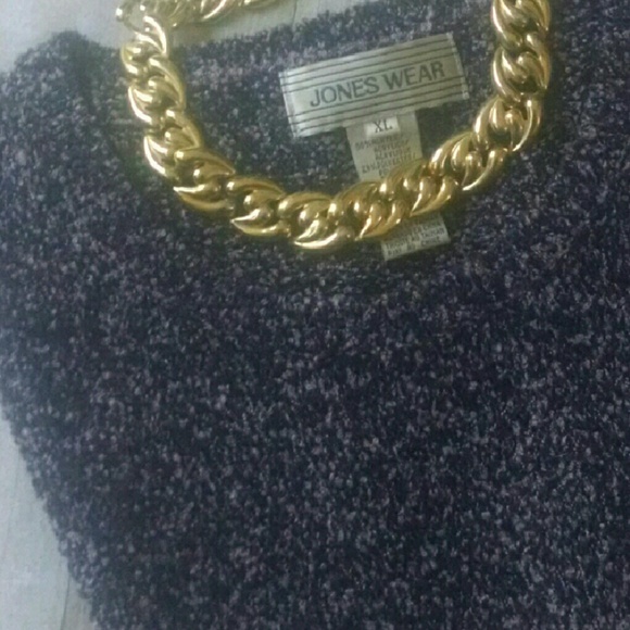 Johns Wear Sleeveless Sweater - Picture 2 of 4