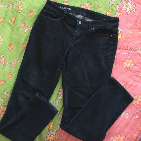NEW PRICE Ann Taylor Modern Fit Ankle Jeans