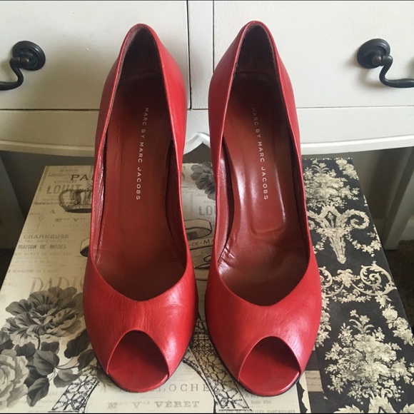 Marc Jacobs Red Open Toe Shoes - Picture 1 of 4