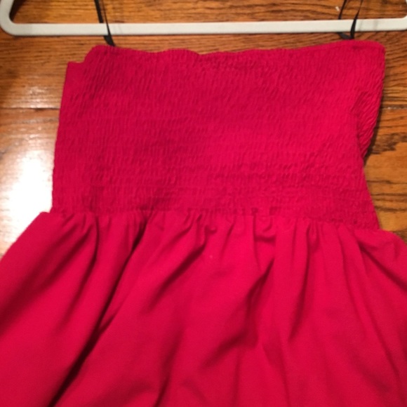 Red strapless dress - Picture 5 of 5