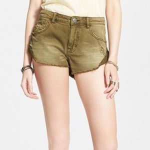 Free people army shorts. New with tag